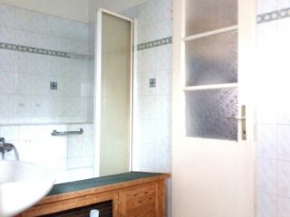 Eladó 272 m²-escsaládi ház XX. Kerület (Központ) , Központi utca: 195'000'000 Ft