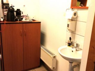 Eladó 272 m²-escsaládi ház XX. Kerület (Központ) , Központi utca: 195'000'000 Ft