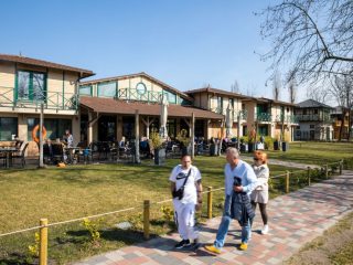 Eladó 47 m²-estársasházi lakás XX. Kerület (Mediterrán lakópark) , Téglagyártó utca: 84'000'000 Ft