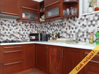 Eladó 95 m²-esházrész XX. Kerület (Pacsirta telep) , Akácfa utca: 102'000'000 Ft
