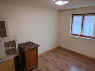 Eladó 32 m²-escsaládi ház XX. Kerület (Pacsirta telep) , Alsó határ út: 34'900'000 Ft