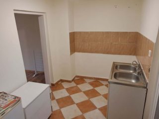 Eladó 32 m²-escsaládi ház XX. Kerület (Pacsirta telep) , Alsó határ út: 34'900'000 Ft