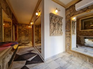 Kiadó 300 m²-esegyéb üzlethelyiség XX. Kerület (Pacsirta telep) , Előd utca: 550'000 Ft