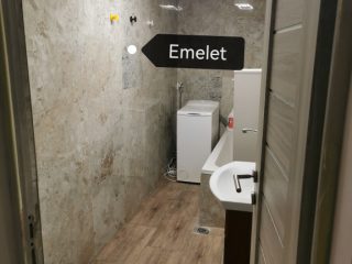 Eladó 195 m²-escsaládi ház XX. Kerület (Pacsirta telep) , Kétgenerációs: 149'000'000 Ft