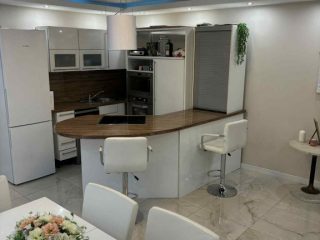 Eladó 195 m²-escsaládi ház XX. Kerület (Pacsirta telep) , Kétgenerációs: 149'000'000 Ft