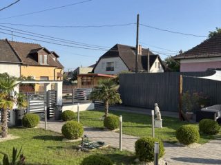 Eladó 195 m²-escsaládi ház XX. Kerület (Pacsirta telep) , Kétgenerációs: 149'000'000 Ft