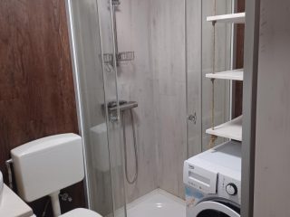 Kiadó 38 m²-esházrész XX. Kerület (Szabó telep) , Lázár u. közelében utca: 180'000 Ft