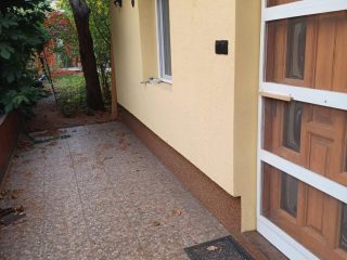 Kiadó 38 m²-esházrész XX. Kerület (Szabó telep) , Lázár u. közelében utca: 180'000 Ft