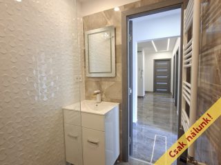 Eladó 59 m²-estársasházi lakás XXI. Kerület (Belváros (Városközpont)) , KOSSUTH LAJOS utca: 67'900'000 Ft