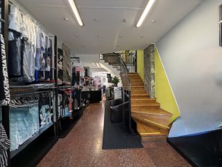 Eladó 139 m²-esegyéb üzlethelyiség XXI. Kerület (Belváros (Városközpont)) , Kossuth Lajos utca: 82'900'000 Ft