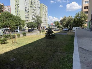 Eladó 139 m²-esegyéb üzlethelyiség XXI. Kerület (Belváros (Városközpont)) , Kossuth Lajos utca: 82'900'000 Ft