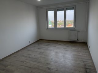 Eladó 59 m²-estársasházi lakás XXI. Kerület (Belváros (Városközpont)) , Kossuth Lajos utca: 64'900'000 Ft