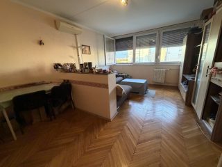 Eladó 46 m²-estársasházi lakás XXI. Kerület (Belváros (Városközpont)) , Kossuth Lajos utca: 45'900'000 Ft
