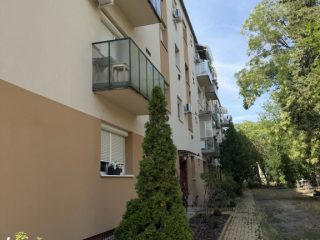 Kiadó 54 m²-estársasházi lakás XXI. Kerület (Belváros (Városközpont)) , Völgy utca: 170'000 Ft