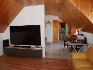 Eladó 170 m²-escsaládi ház XXI. Kerület (Csillagtelep) , Virág utca: 125'000'000 Ft