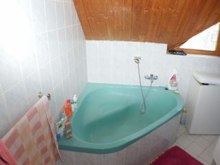 Eladó 170 m²-escsaládi ház XXI. Kerület (Csillagtelep) , Virág utca: 125'000'000 Ft