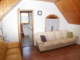 Eladó 170 m²-escsaládi ház XXI. Kerület (Csillagtelep) , Virág utca: 125'000'000 Ft