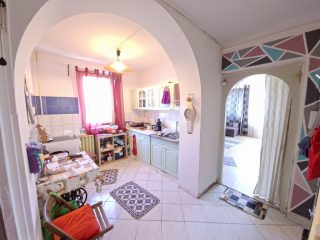Eladó 55 m²-estársasházi lakás XXI. Kerület (Erdőalja) , KOSSUTH LAJOS utca: 60'500'000 Ft