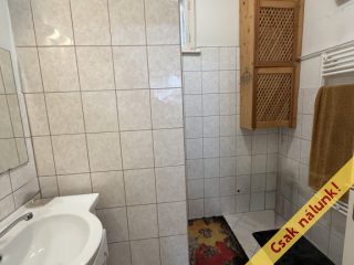 Eladó 81 m²-escsaládi ház XXI. Kerület (Kertváros) , Rákóczi tér: 99'000'000 Ft