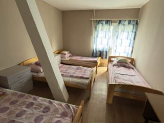 Eladó 1100 m²-esüzlethelyiség utcai bejárattal XXI. Kerület (Királyerdő) , Csepel főútján lévő út: 359'000'000 Ft