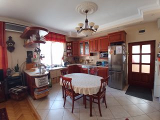 Eladó 124 m²-escsaládi ház XXI. Kerület (Királyerdő) , HOLLANDI út: 118'890'000 Ft