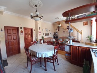 Eladó 124 m²-escsaládi ház XXI. Kerület (Királyerdő) , HOLLANDI út: 118'890'000 Ft