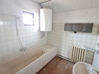 Eladó 152 m²-escsaládi ház XXI. Kerület (Királyerdő) , JÁZMINOS utca: 119'900'000 Ft