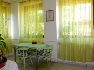 Eladó 180 m²-escsaládi ház XXI. Kerület (Királyerdő) , Királyerdő: 189'000'000 Ft