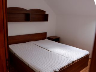 Eladó 180 m²-escsaládi ház XXI. Kerület (Királyerdő) , Királyerdő: 189'000'000 Ft