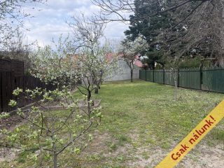 Eladó 99 m²-esikerház XXI. Kerület (Királyerdő) , Királyerdő csendes utcája: 31'900'000 Ft