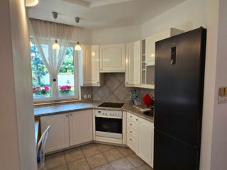 Eladó 192 m²-escsaládi ház XXI. Kerület (Királyerdő) , Királyerdő út: 150'000'000 Ft