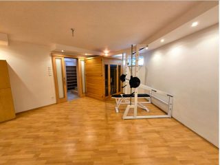 Eladó 192 m²-escsaládi ház XXI. Kerület (Királyerdő) , Királyerdő út: 150'000'000 Ft