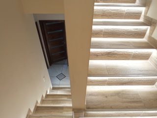 Eladó 190 m²-escsaládi ház XXI. Kerület (Királyerdő) , MÁRIA KIRÁLYNÉ útja: 187'900'000 Ft