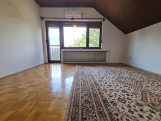 Eladó 138 m²-esikerház XXI. Kerület (Királyerdő) , Mária királyné útja: 139'990'000 Ft