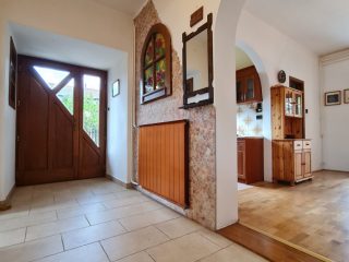 Eladó 138 m²-esikerház XXI. Kerület (Királyerdő) , Mária királyné útja: 139'990'000 Ft