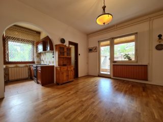 Eladó 138 m²-esikerház XXI. Kerület (Királyerdő) , Mária királyné útja: 139'990'000 Ft