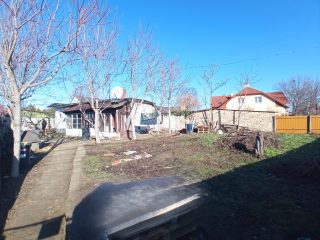 Eladó 28 m²-escsaládi ház XXI. Kerület (Királyerdő) , NYÁRFÁS utca: 42'900'000 Ft