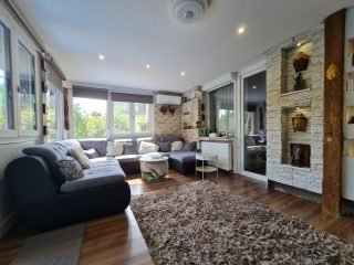 Eladó 195 m²-escsaládi ház XXI. Kerület (Ófalu) , Kapisztrán János utca: 185'000'000 Ft