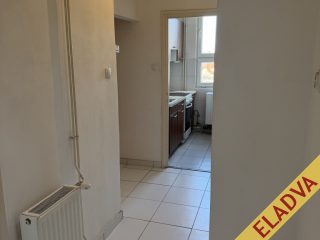Eladó 52 m²-estársasházi lakás XXI. Kerület (Szent László lakótelep) , Szent László utca: 54'900'000 Ft