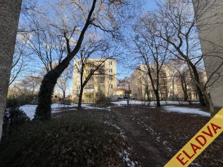 Eladó 52 m²-estársasházi lakás XXI. Kerület (Szent László lakótelep) , Szent László utca: 54'900'000 Ft