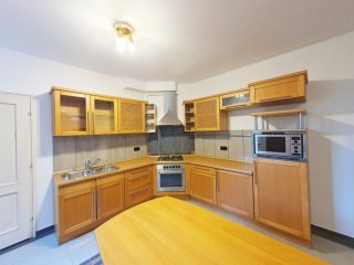 Eladó 148 m²-estársasházi lakás XXII. Kerület (Budafok) , Péter Pál utca közeli: 119'000'000 Ft