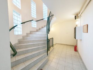 Eladó 148 m²-estársasházi lakás XXII. Kerület (Budafok) , Péter Pál utca közeli: 119'000'000 Ft