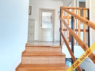 Eladó 140 m²-esikerház XXII. Kerület (Budatétény) , Nyél utca környéki utca: 170'000'000 Ft