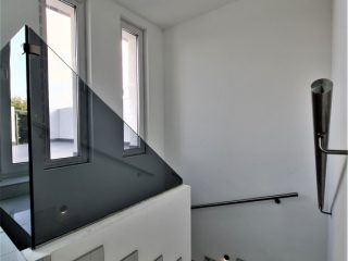 Eladó 160 m²-escsaládi ház XXIII. Kerület (Apostolhegy) , Karmazsin utca: 234'990'000 Ft