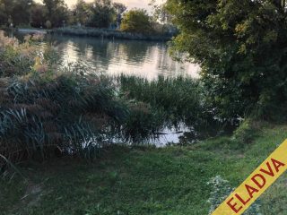 Eladó 268 m²-estelek XXIII. Kerület (Molnársziget) , Duna part közeli utca: 15'000'000 Ft