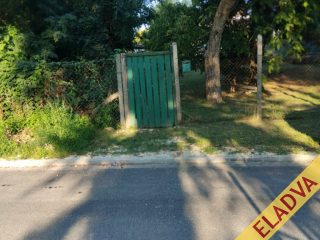 Eladó 268 m²-estelek XXIII. Kerület (Molnársziget) , Duna part közeli utca: 15'000'000 Ft