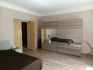 Eladó 170 m²-escsaládi ház XXIII. Kerület (Soroksár) , Fakopács utca: 150'000'000 Ft