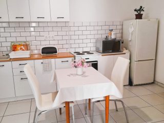Eladó 46 m²-estársasházi lakás XXIII. Kerület (Soroksár) , Hősök tere közeli utca: 49'900'000 Ft