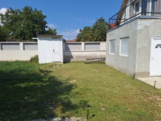 Eladó 46 m²-estársasházi lakás XXIII. Kerület (Soroksár) , Hősök tere közeli utca: 49'900'000 Ft
