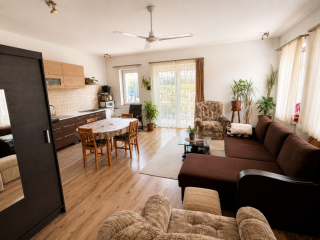 Eladó 180 m²-escsaládi ház XXIII. Kerület (Soroksár) , Kétgenerációs: 169'900'000 Ft